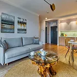 310 Z Widokiem Na Morze I Przy Plazy - 5d Apartman *